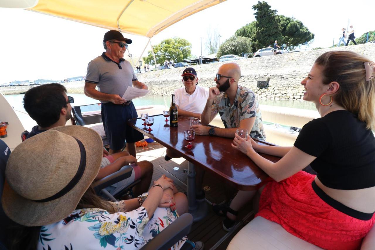 Hotel en barco Private Yacht, We Our Guests *